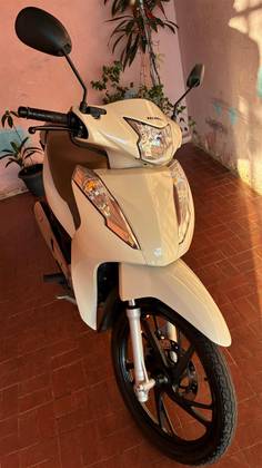 HONDA BIZ 125i HONDA BIZ 125i